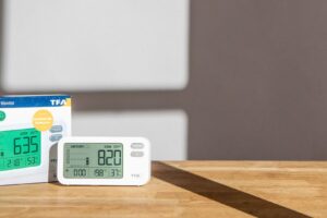 De CO2-meter helpt je met goed ventileren